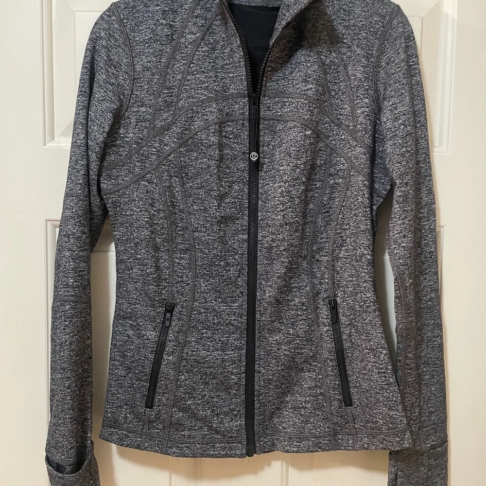 lululemon athletica Heathered Gray Full-Zip Training Jacket Size 8 Great cond